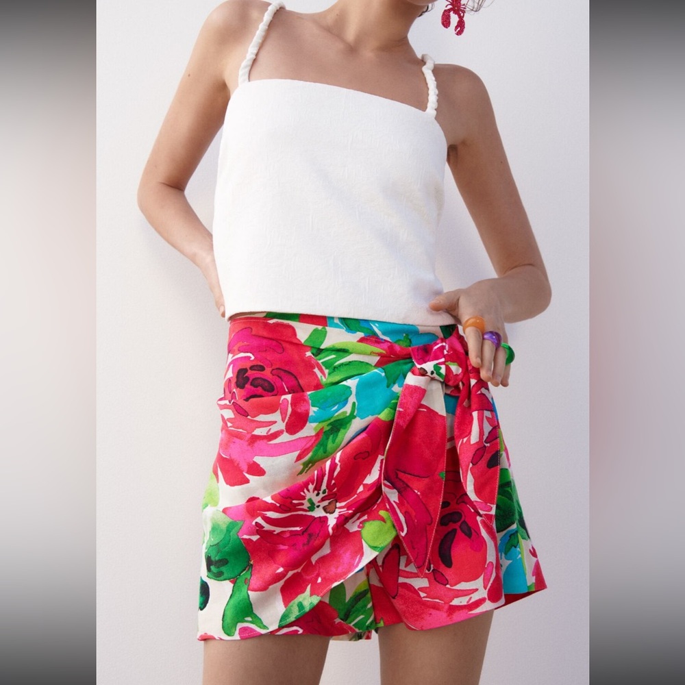 Zara floral skort - S